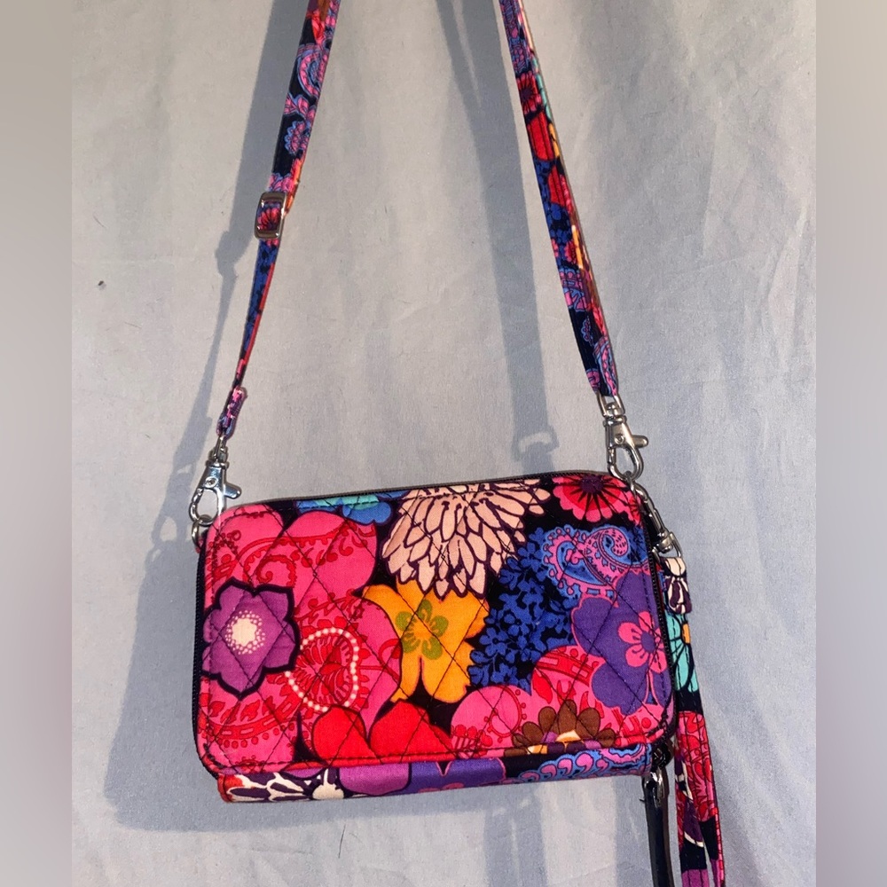 multicolor change wallet - Picture 2 of 5